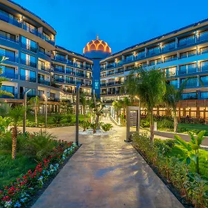 Hotel Arnor De Luxe &