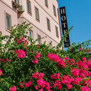 Hotel Karacan Park - Airport