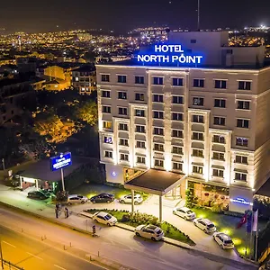Отель North Point, Деницли